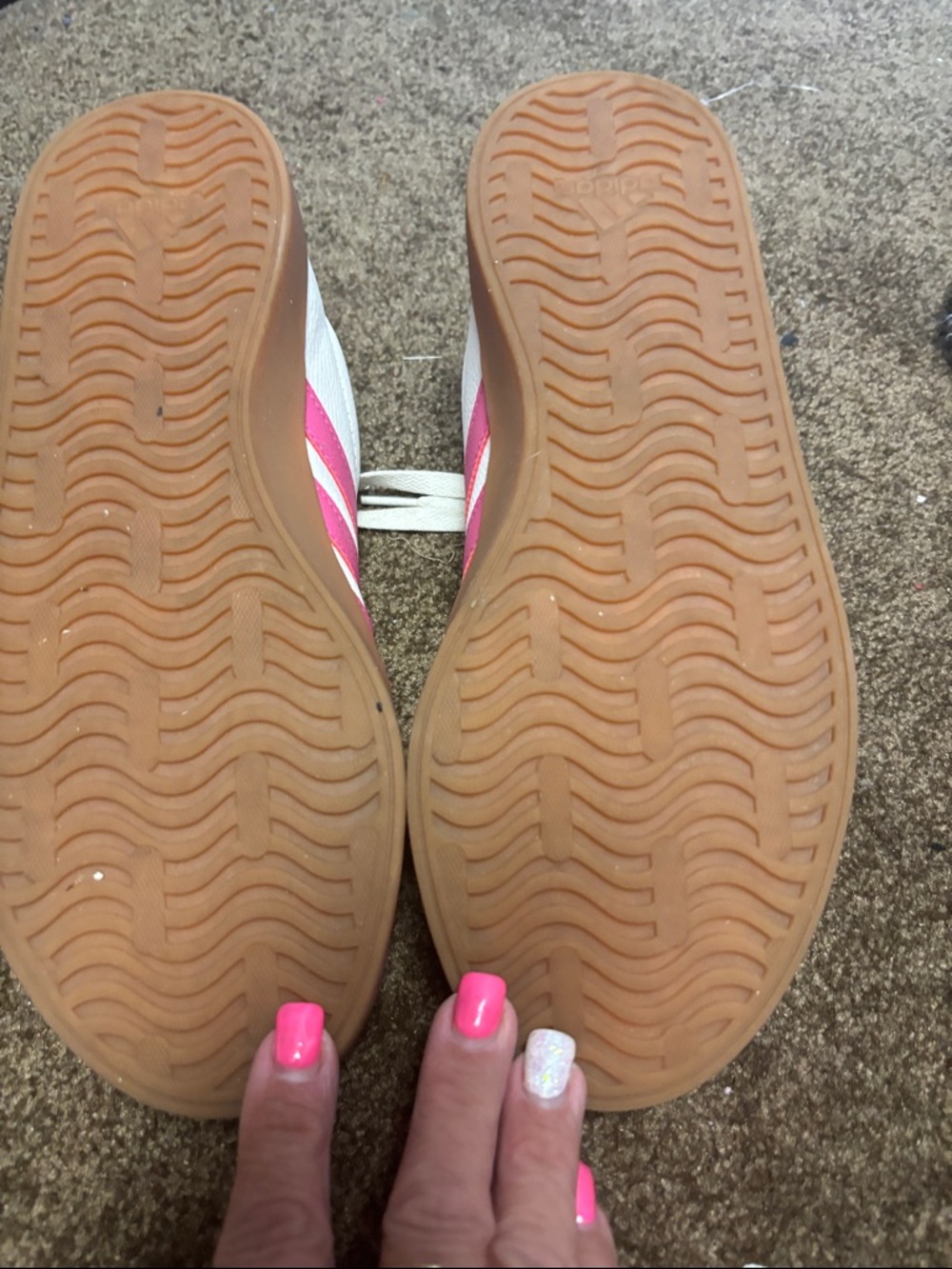 adidas Women’s Cream Sneakers with Pink Stripes and Gum Sole - Picture 4 of 4